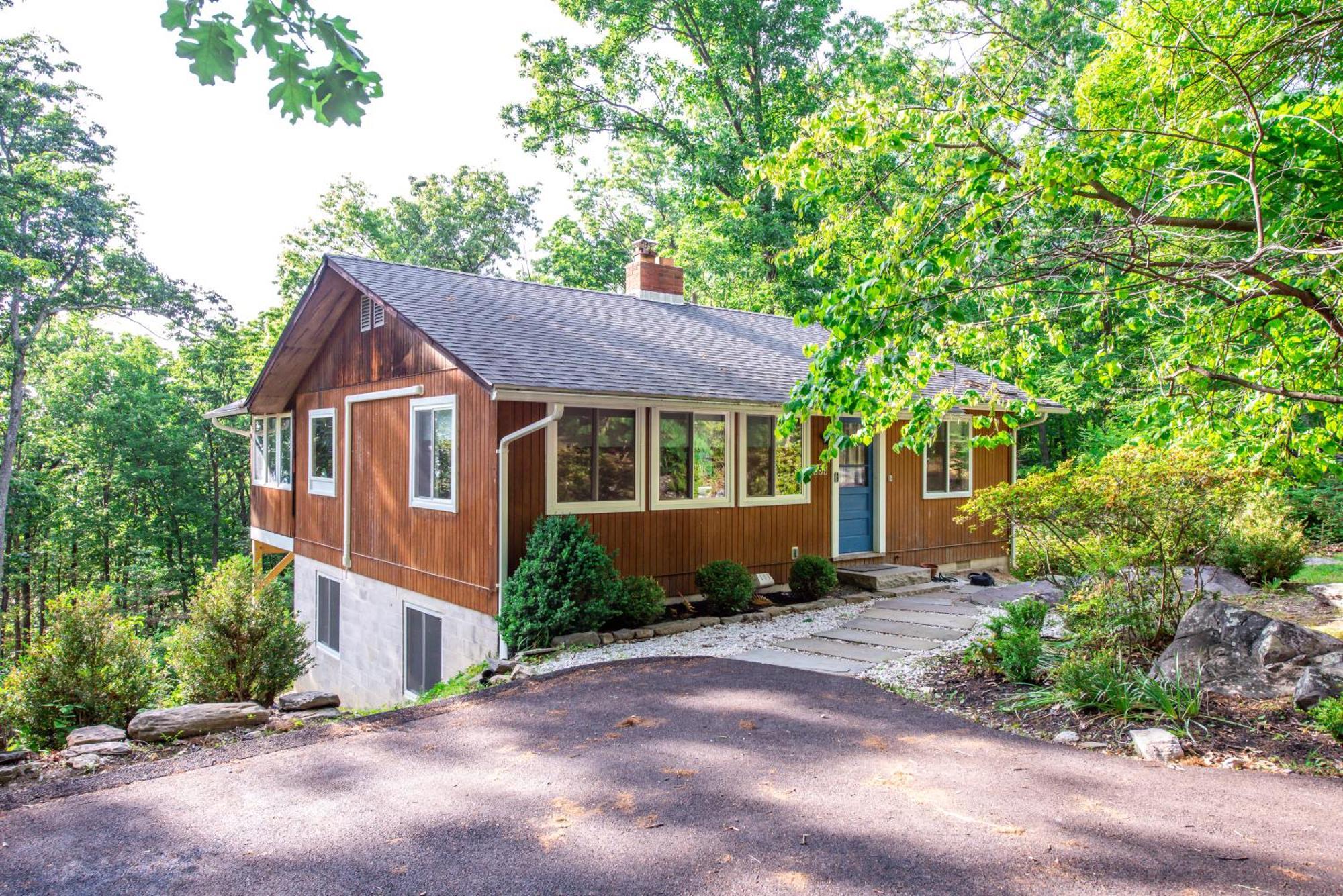 Family Friendly Mountain Cabin With Steam Shower Villa Harpers Ferry Eksteriør billede